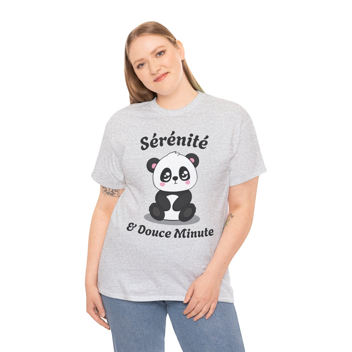 T-shirt unisex 100% coton "Sérénité & Douce Minute" avec notre adorable petit panda