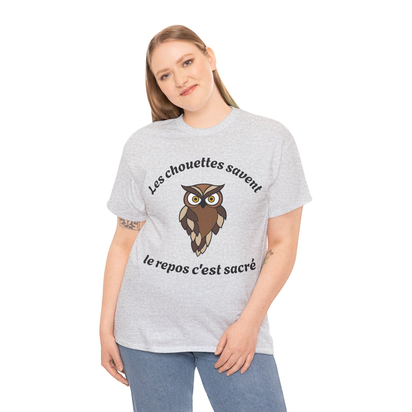 T-shirt unisex 100% coton "Les chouettes savent, le repos c'est sacré" avec notre adorable petite chouette.