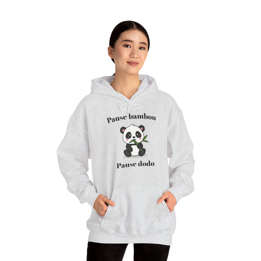 Hoodie unisexe "Pause bambou, Pause dodo" avec notre adorable petit panda.