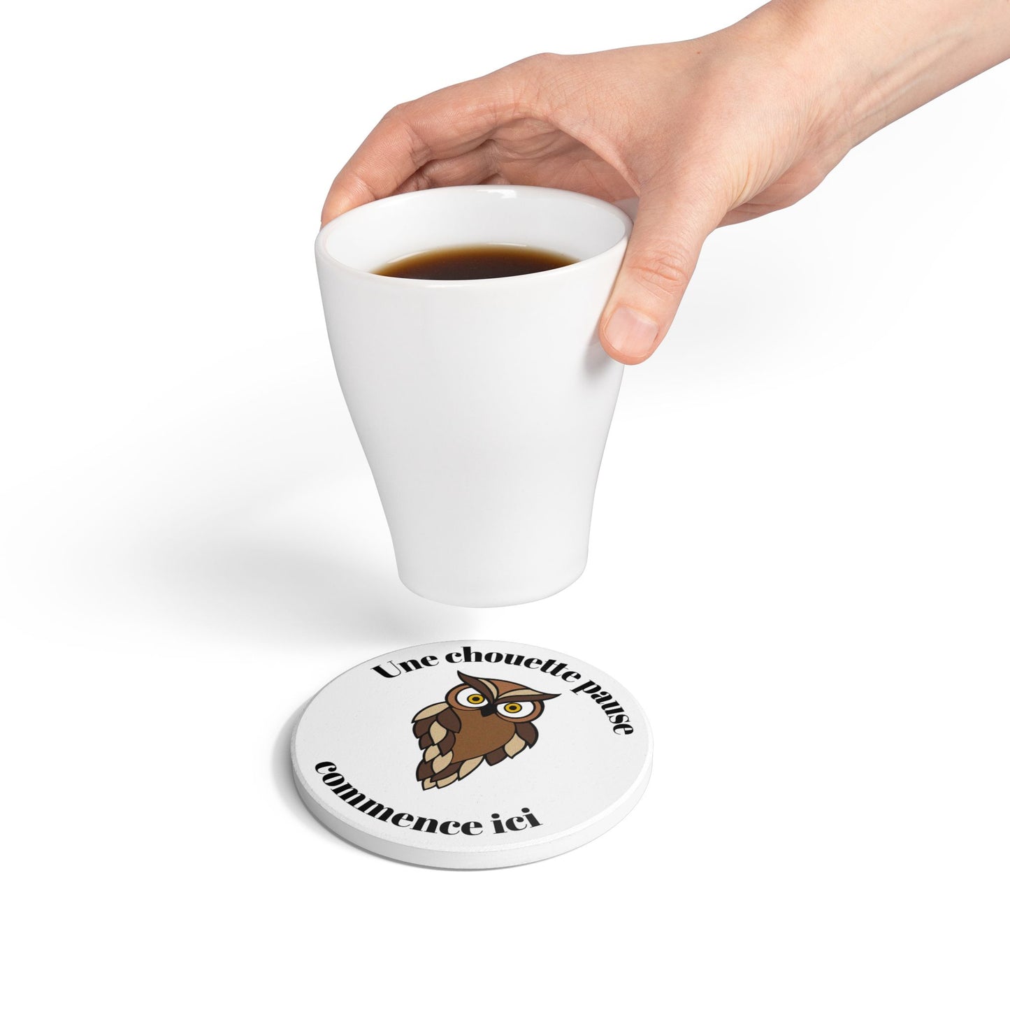 Dessous de verre en céramique "Une chouette pause commence ici" avec notre mignonne petite chouette.