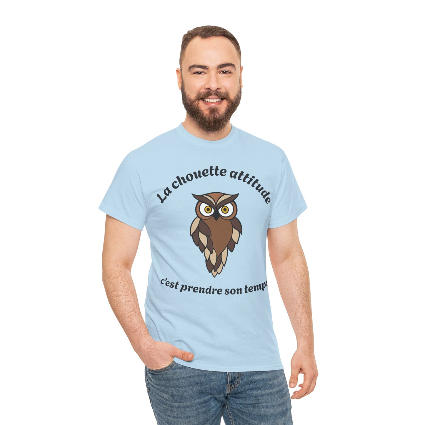 T-shirt unisex 100% coton "La chouette attitude, c’est prendre son temps" avec notre adorable petite chouette.