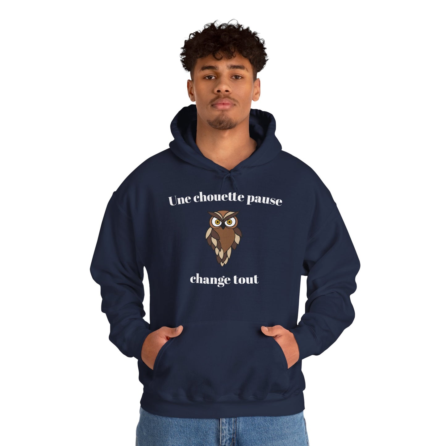 Hoodie unisexe "Une chouette pause change tout" avec notre adorable petite chouette.