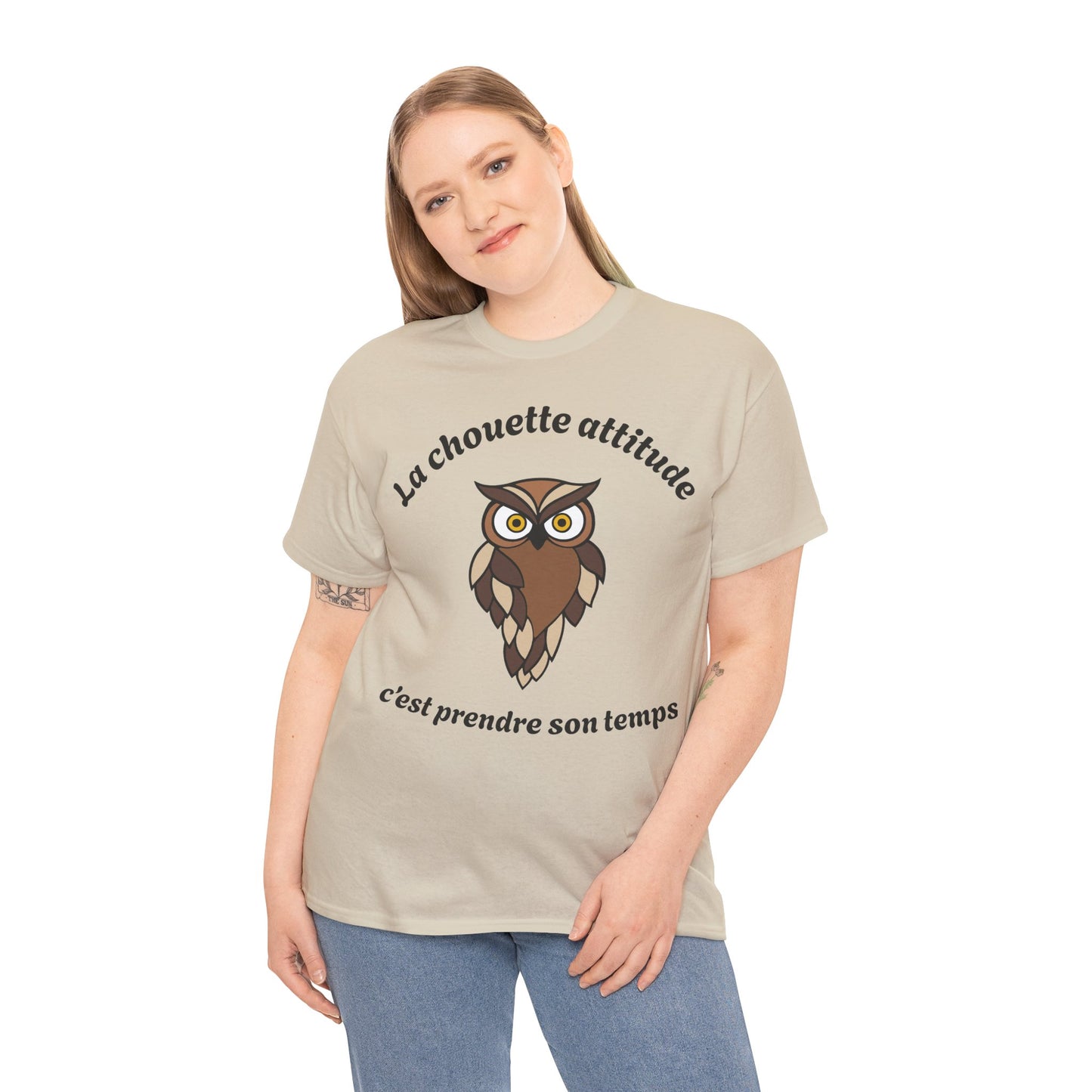 T-shirt unisex 100% coton "La chouette attitude, c’est prendre son temps" avec notre adorable petite chouette.