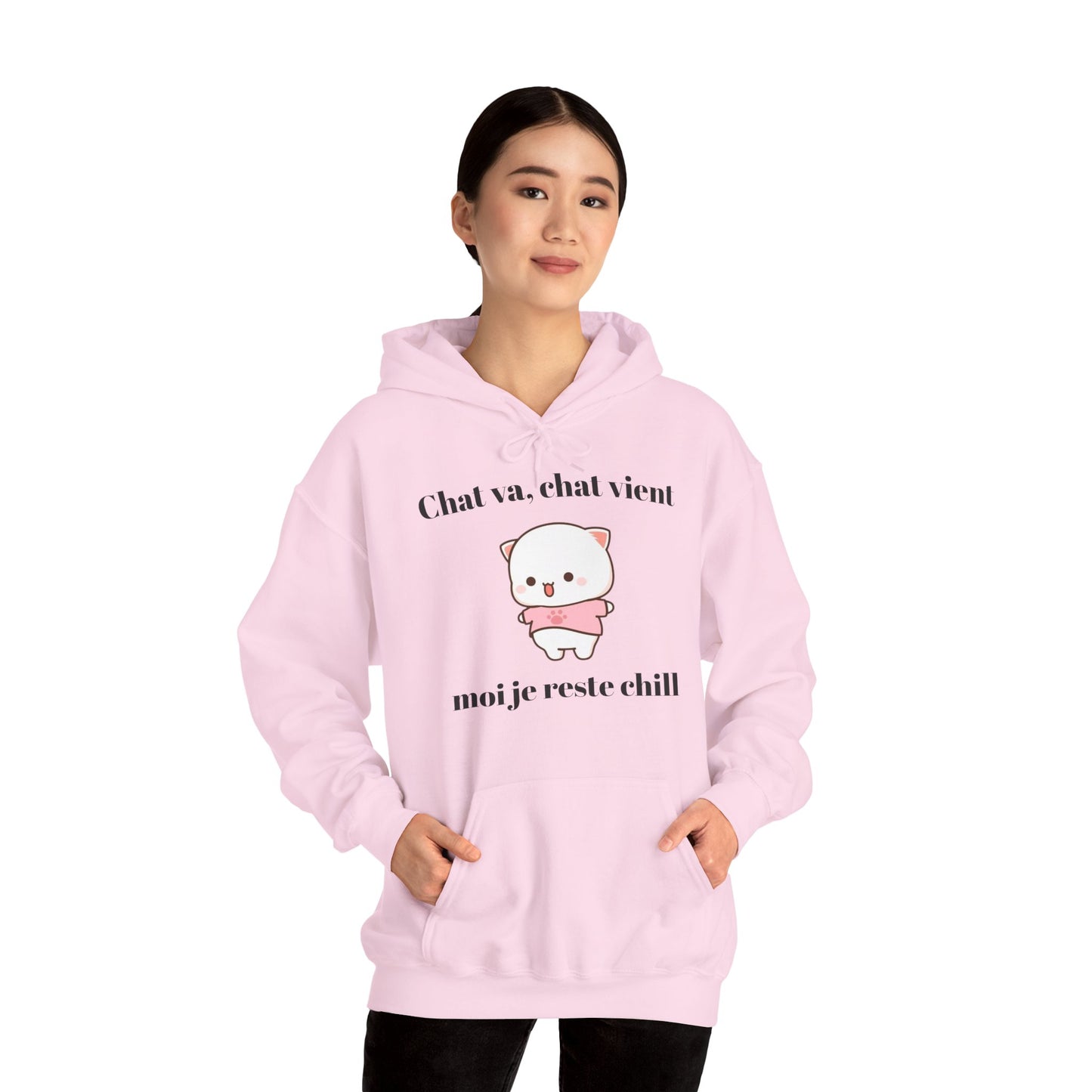Hoodie unisexe "Chat va, chat vient, moi je reste chill" avec notre adorable petit chat.