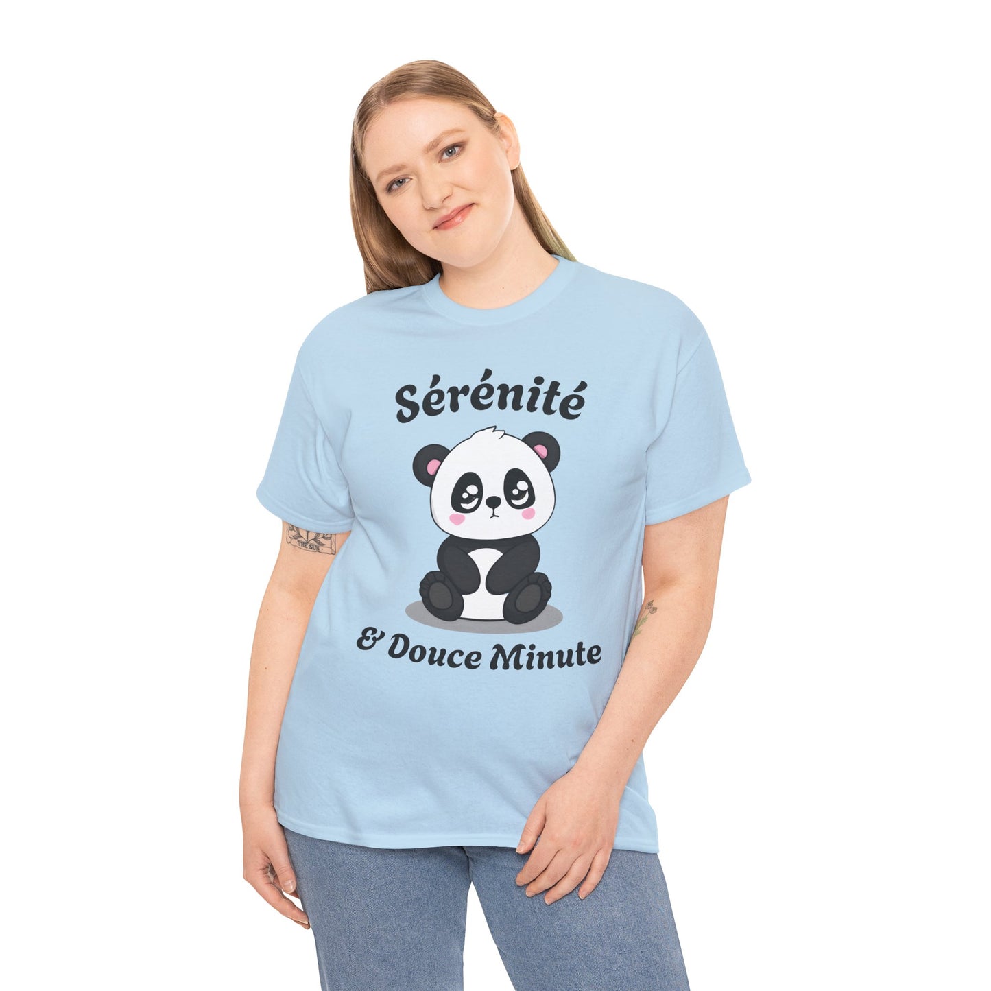 T-shirt unisex 100% coton "Sérénité & Douce Minute" avec notre adorable petit panda