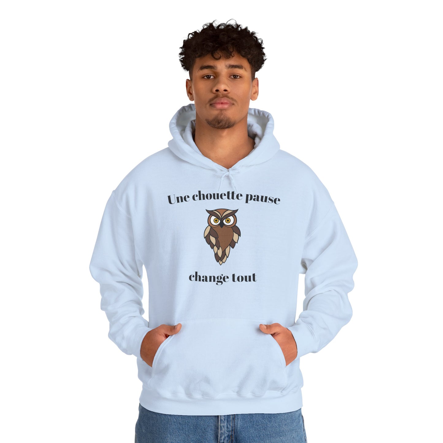 Hoodie unisexe "Une chouette pause change tout" avec notre adorable petite chouette.
