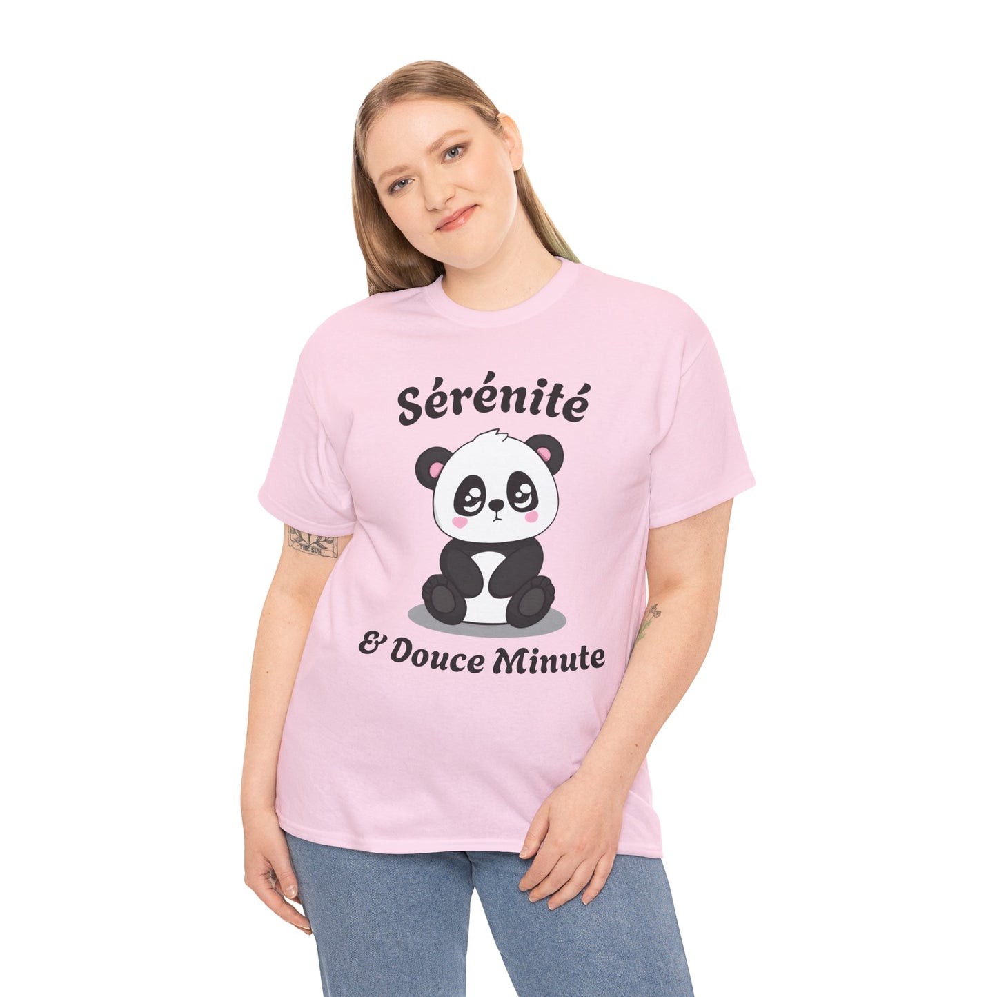 T-shirt unisex 100% coton "Sérénité & Douce Minute" avec notre adorable petit panda