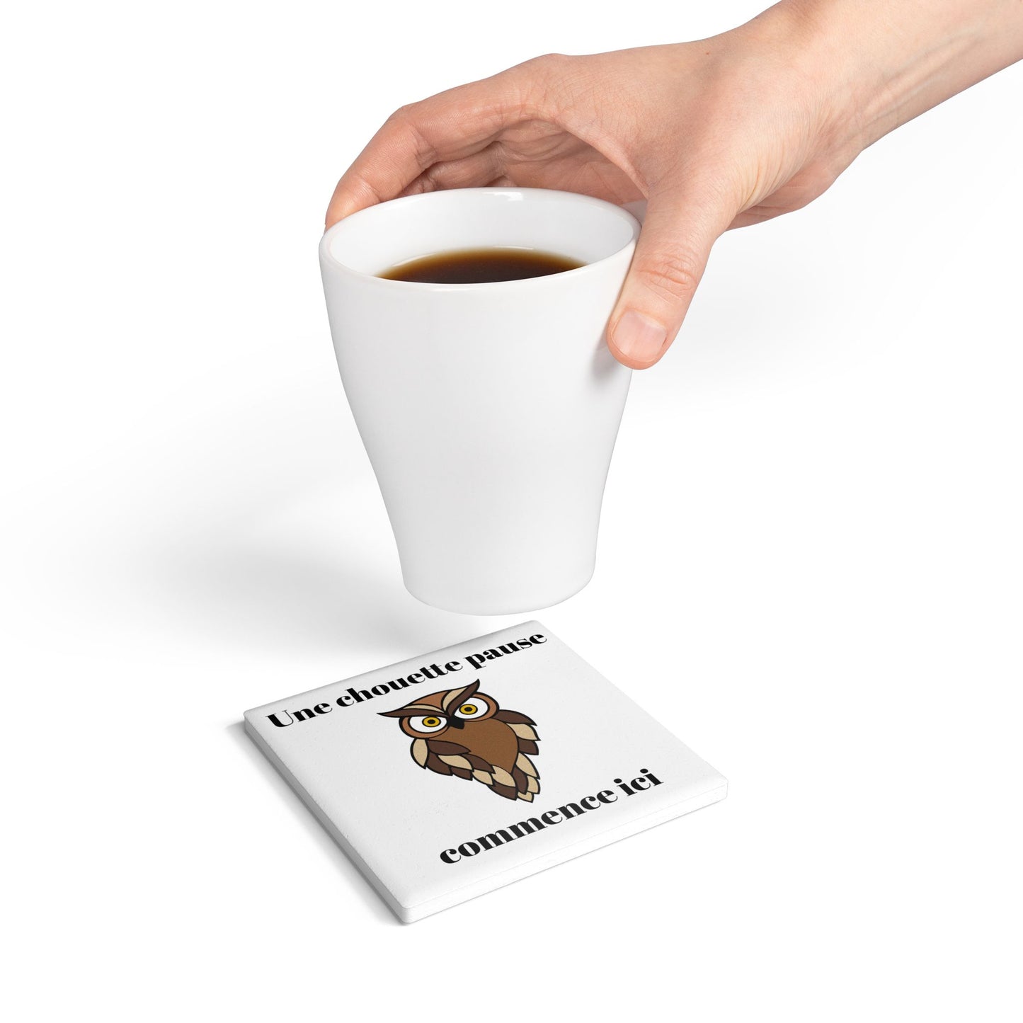Dessous de verre en céramique "Une chouette pause commence ici" avec notre mignonne petite chouette.